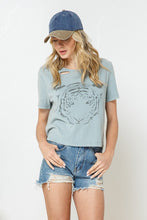 Load image into Gallery viewer, CUT OUT TIGER CROPPED TEE
