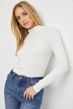 Load image into Gallery viewer, BASIC SOFT TURTLENECK
