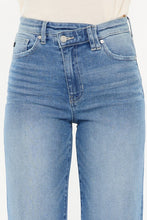 Load image into Gallery viewer, CROSS FRONT STRAIGHT LEG DENIM
