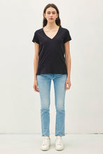 Load image into Gallery viewer, RAW TRIM V-NECK TEE

