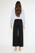 Load image into Gallery viewer, BLK WIDE LEG CROPPED DENIM
