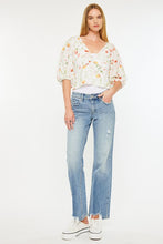 Load image into Gallery viewer, MID RISE TRUE STRAIGHT DENIM
