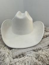 Load image into Gallery viewer, BRIDE COWBOY HAT
